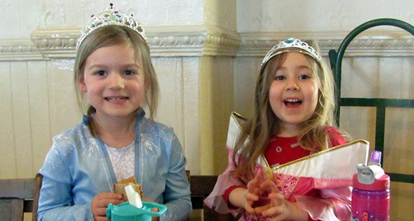 Snow Sisters visit Sherborn kids