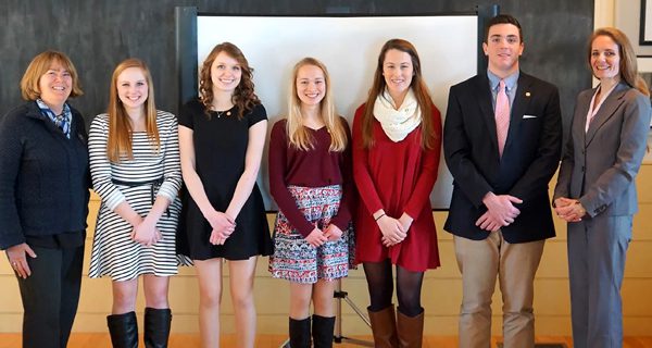 Medfield student wins DAR Good Citizen Award