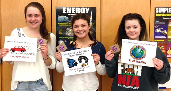 Medfield students join in No Idling campaign