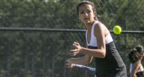 Wellesley girls tennis
remains undefeated