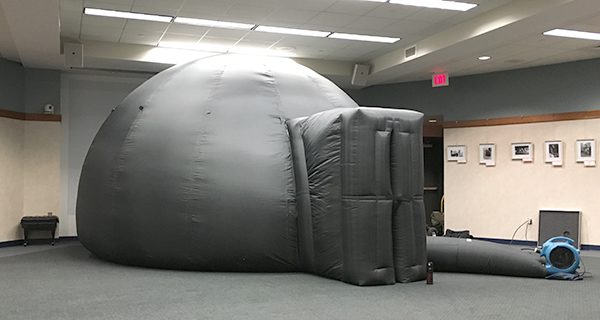 Library brings Planetarium to Wellesley