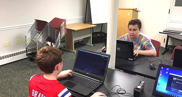 Library offers Minecraft as social experience