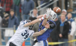 DS Football falls on Thanksgiving