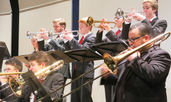 Medfield Jazz Band holding Cuba fundraisers