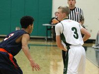Rebel hoop goes 1-1 in Holiday Tournament