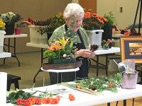 Art in Bloom gets rolling