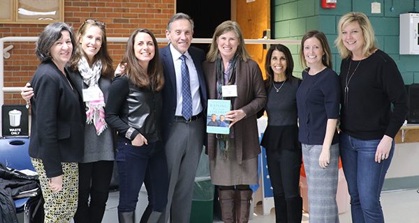 Psychologist/author Brooks speaks in DS