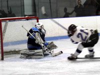 Raider hockey wins two in a row