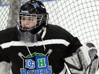 Raider girls hockey continues to improve