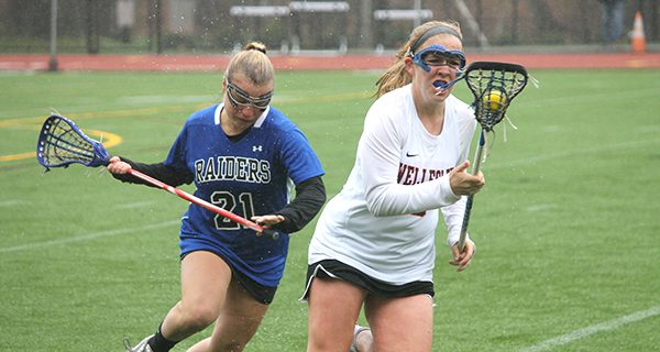 Wellesley, DS girls battle in wet Raider Bowl