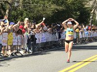 Wellesley screams support for marathoners