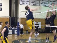 Raiders clash with Rockets, upset Framingham