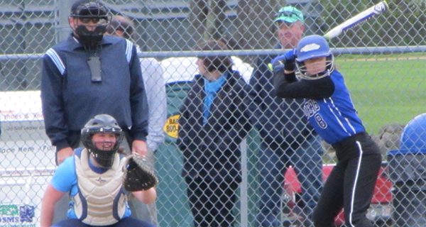 Raiders and Warriors renew softball rivalry