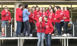 Courtyard Sunfest at WHS shines