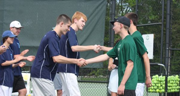 Janfaza leads Wolverine tennis to Senior Day win