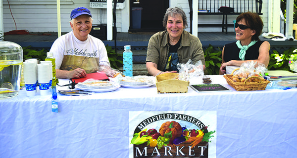Medfield Farmers’ Market in full bloom
