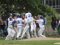 Reinhart delivers, Raiders win thriller in extras