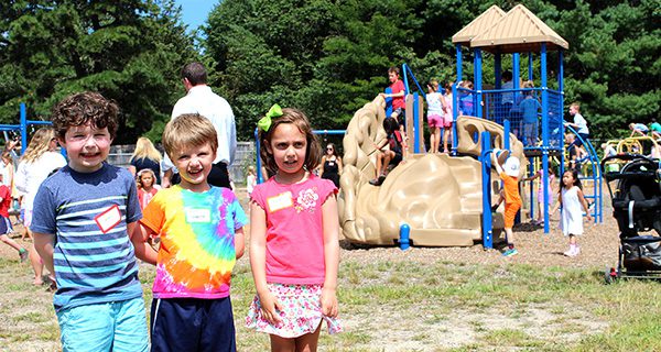 Kindergarteners get a taste of bus routine