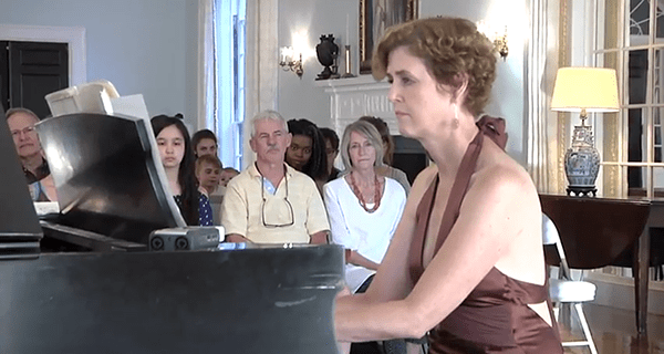 Dana Hall Music Director bids farewell