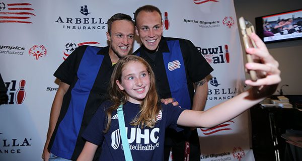 Lieberman hangs with Revs