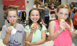 Downey PTO holds Welcome Back Picnic