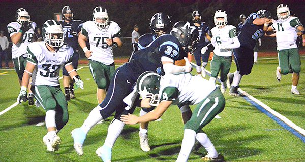 Warriors down Wolverines, move to 5-1