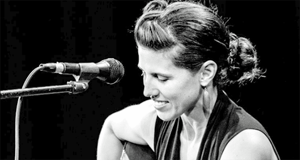 Emilia Dahlin playing Homegrown Coffeehouse