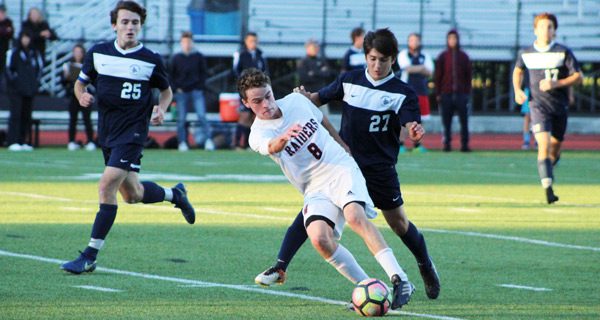 Clare, Raiders gut out key win