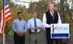 Governor Baker stumps in Walpole