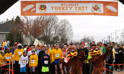Wellesley gearing up for Turkey Trot