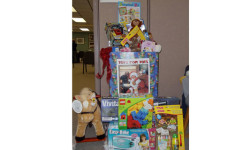 GV & Y collecting for Toys for Tots