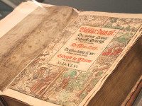 Davis Museum commemorates religious history