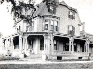 1875, John Jay Adams/Pfaff Mansion, 121 North Street, opposite Dale Street (now site of apartments): demolished.