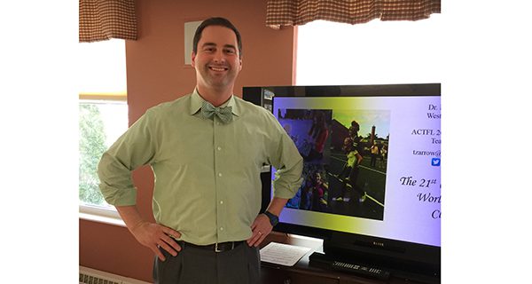 Woman’s Club hosts Dr. Edward Zarrow