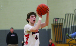 Murrey lifts Raiders past Falvey, Rebels