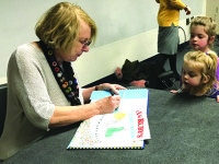 Renowned author Wells holds artist workshop
