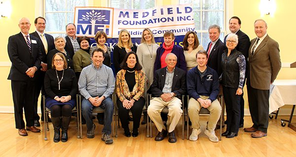 MFi awards Medfield’s outstanding volunteers