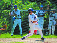 Storybook ending for Bowman, DS seniors