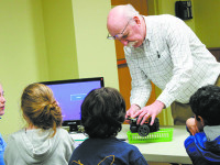 Smart robots visit DTL