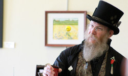 Ed the Wizard wows at Walpole Library