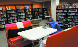 Libraries participate in Minuteman Library Crawl