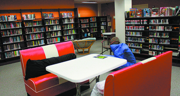 Libraries participate in Minuteman Library Crawl
