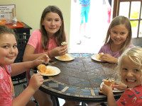 Library celebrates summer with cupcakes