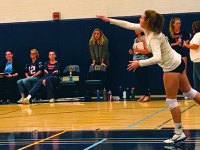 Needham girls volleyball outlasts Walpole
