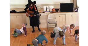 Elaine Kessler performs a Halloween-themed show for the kids at the Sherborn Library.