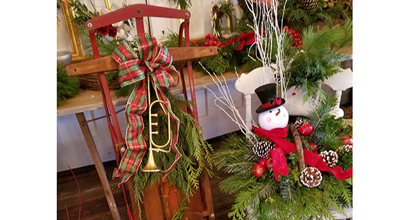 Garden Club hosting Holiday Home Sale