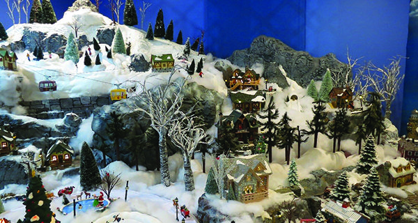 Mass Hort readies Festival of Trees