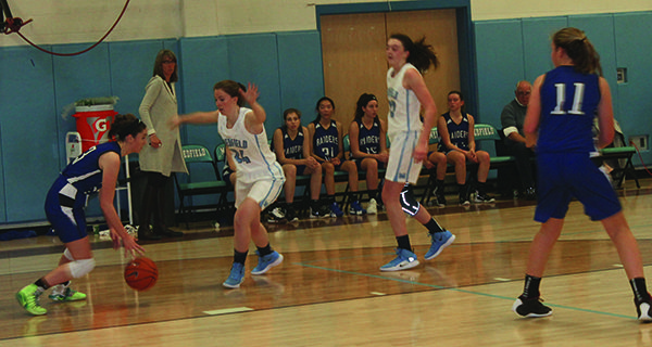 Warriors dominate Raiders in opener