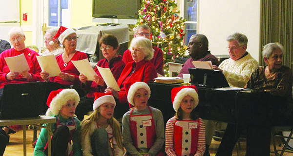 Medfield’s Helping Hearts visit seniors