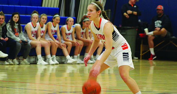 Roche, Lady-Rebels outlast Silk, Warriors